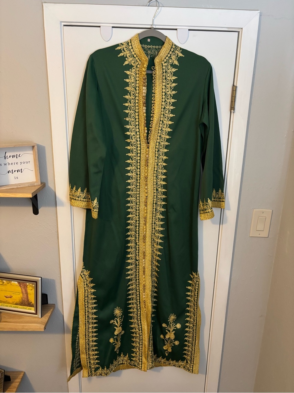 Embroidered Green & Gold Long Kaftan